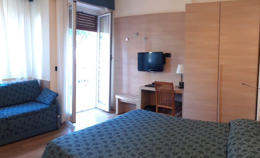 Bedroom 3, Hotel Esperia, Genova