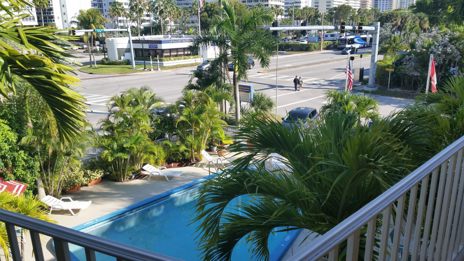 Others 5, Ocean Mile Hotel, Broward