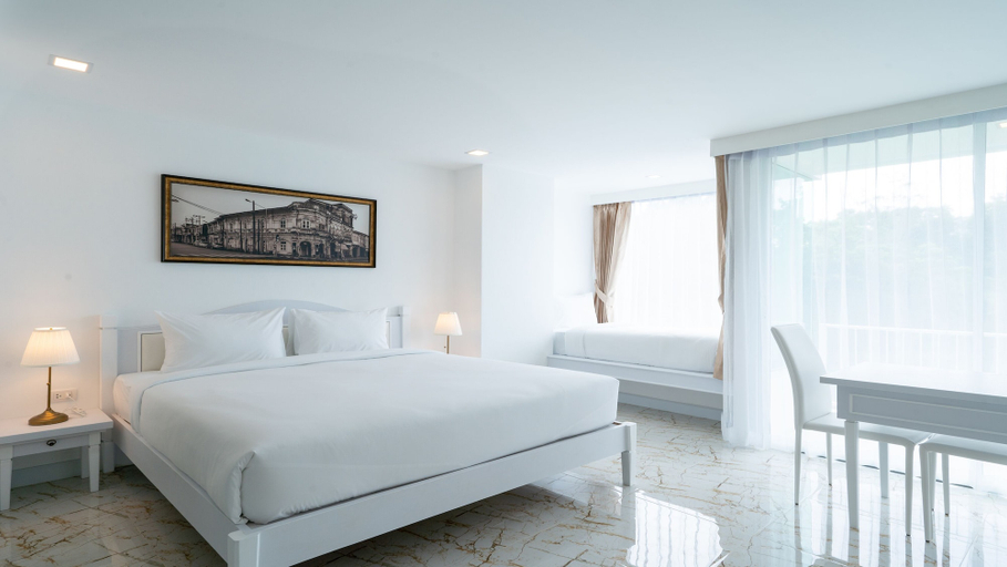 Bedroom 4, B2 Phuket Premier Hotel, Phuket Island