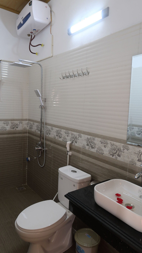 Bathroom 5, Tam Coc Sweet Home, Hoa Lư