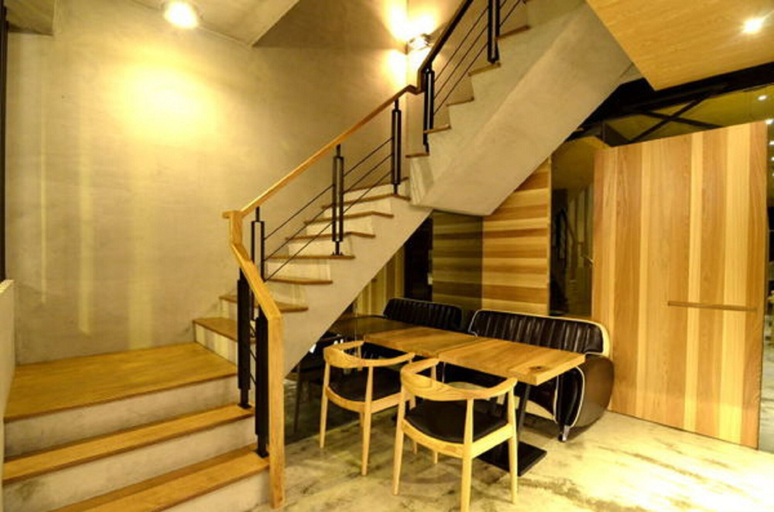 Others 4, Hotian Inn, Pingtung