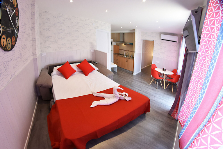 Bedroom 3, Zenbeach 2A playa Carihuela, Málaga