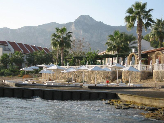 Exterior & Views 2, Topset Hotel