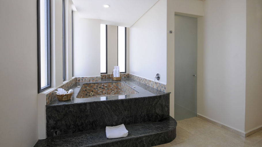 Bathroom 4, Holiday Inn Boca Del Rio by IHG, Boca del Río