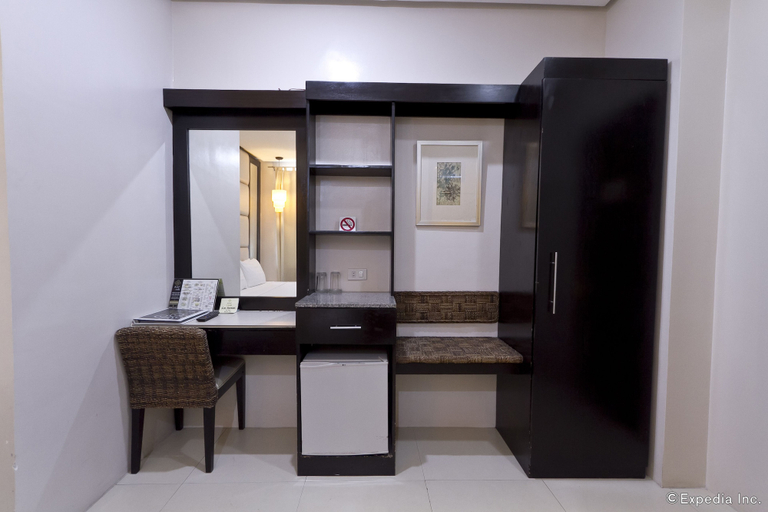Others 3, Hotel Stella, Cebu City