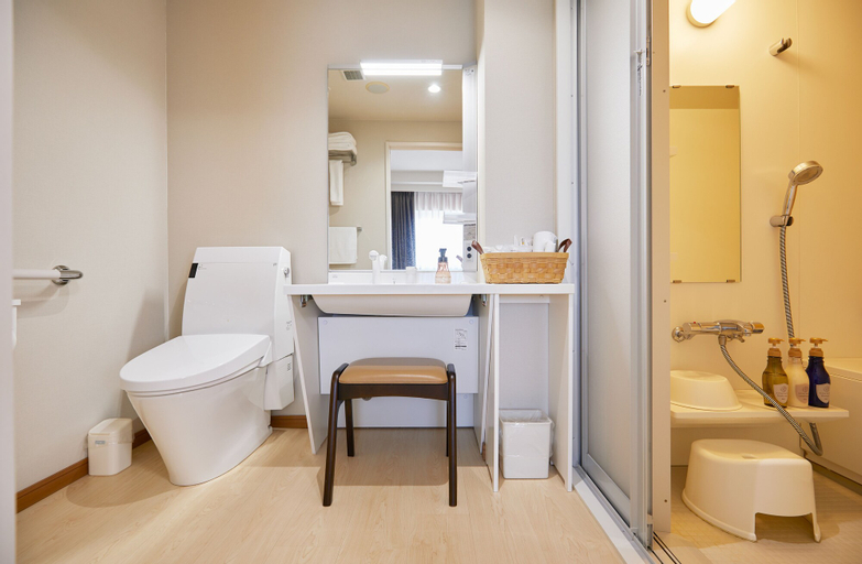 Bedroom 4, ART HOTEL Aomori, Aomori
