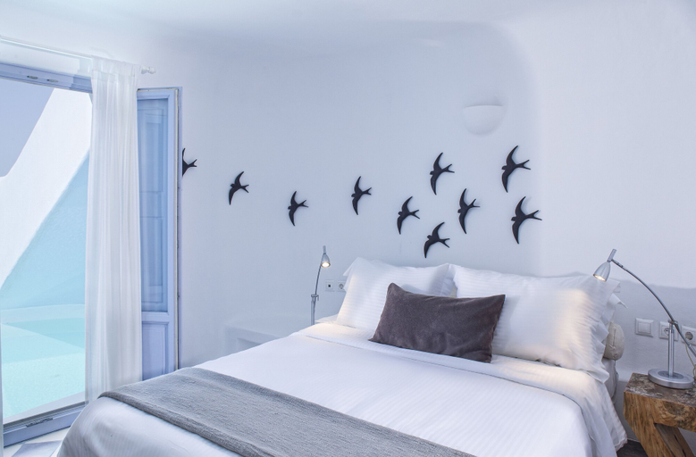 Bedroom 3, Ikastikies Suites, South Aegean