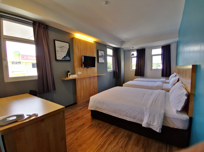 Bedroom 4, 3-Plus Hotel, Kota Kinabalu