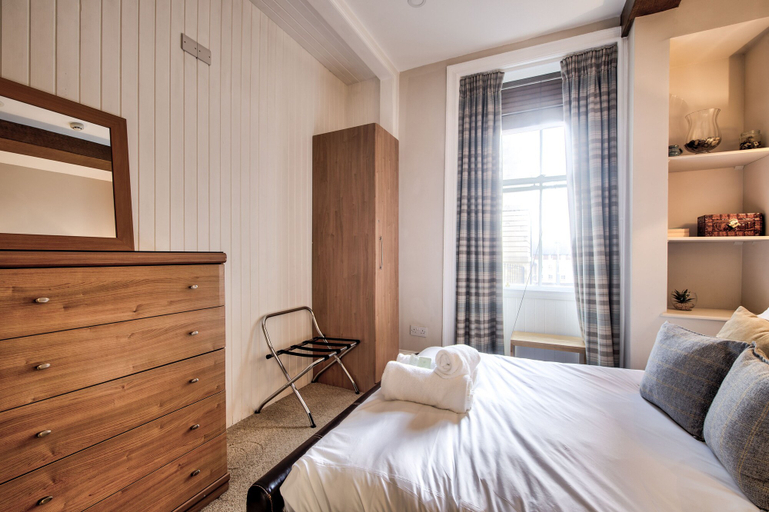 Bedroom 3, St Stephen Street Apartment, Edinburgh