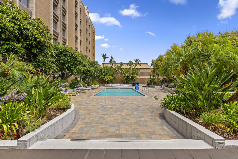 Sport & Beauty 3, DoubleTree by Hilton Whittier Los Angeles, Los Angeles