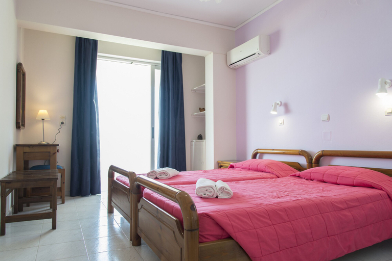 Bedroom 4, Byron Apartments, South Aegean