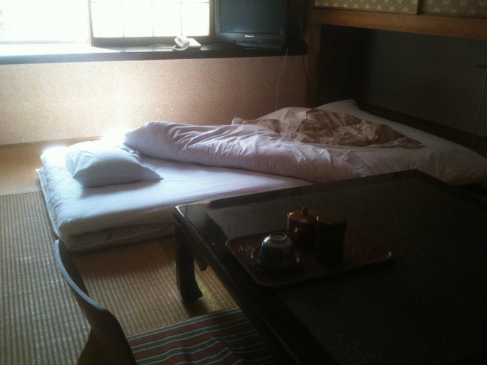 Bedroom 3, Kamesei Ryokan, Chikuma