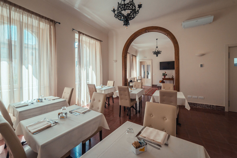 Food & Drinks 5, Hotel Casa Adele, Messina
