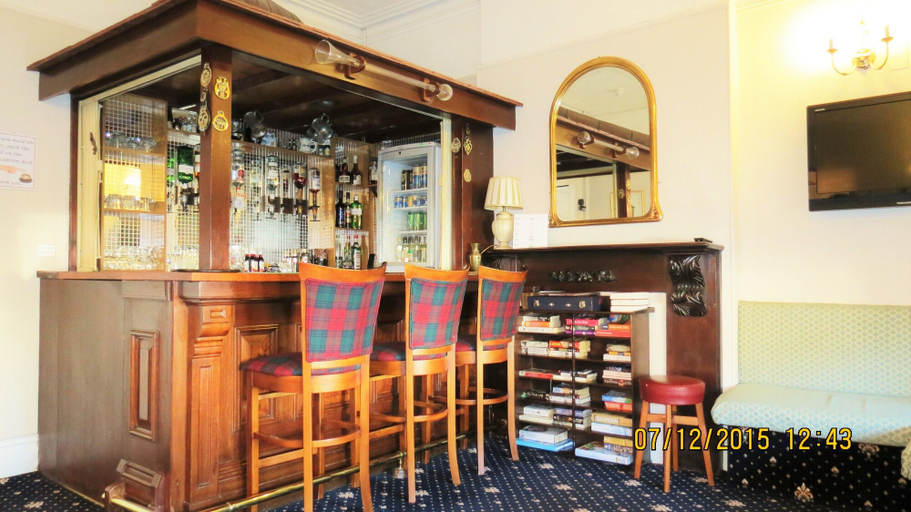 Food & Drinks 5, Hunters Lodge, Southampton