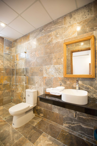 Bathroom 2, Lan Uyen Homestay - Hoi An, Da Nang