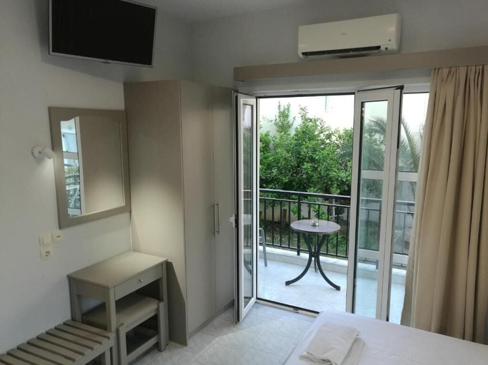 Bedroom 4, Niriis Hotel, Crete