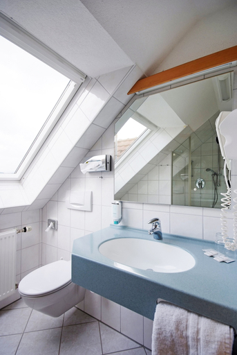 Bathroom 4, Hotel Jägerhaus, Breisgau-Hochschwarzwald