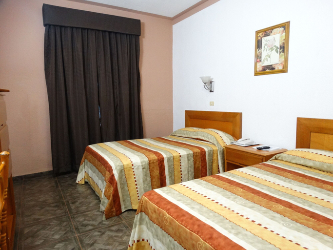 Bedroom 2, Hotel Astromundo, Reynosa