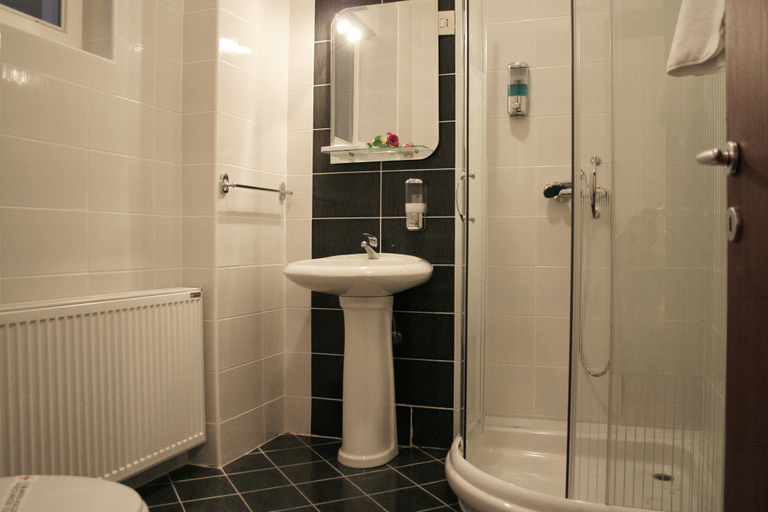 Bathroom 4, Belgrade City Hotel, Belgrade
