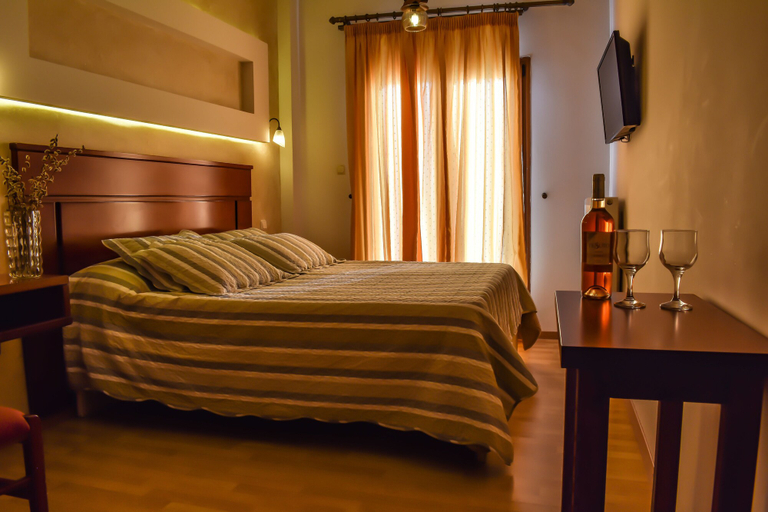 Bedroom 4, Tasia, Thessaly