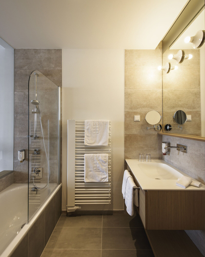 Bathroom 5, Das Traunsee, Gmunden