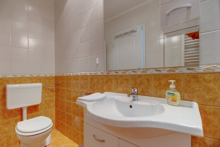 Bathroom 4, Apartments Del Sole, Mali Lošinj
