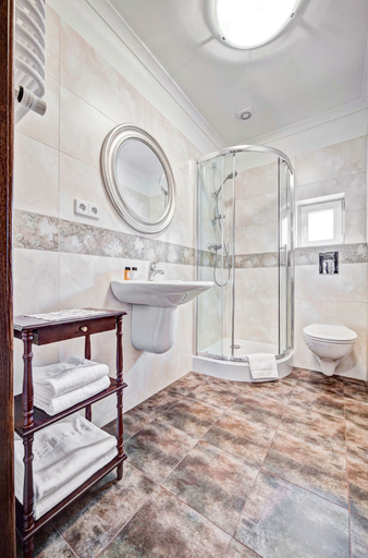 Bathroom 3, Apartamenty Retro, Poznań City