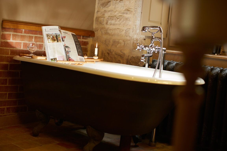 Bathroom 5, Le Clos Sainte Marguerite, Côte-d'Or
