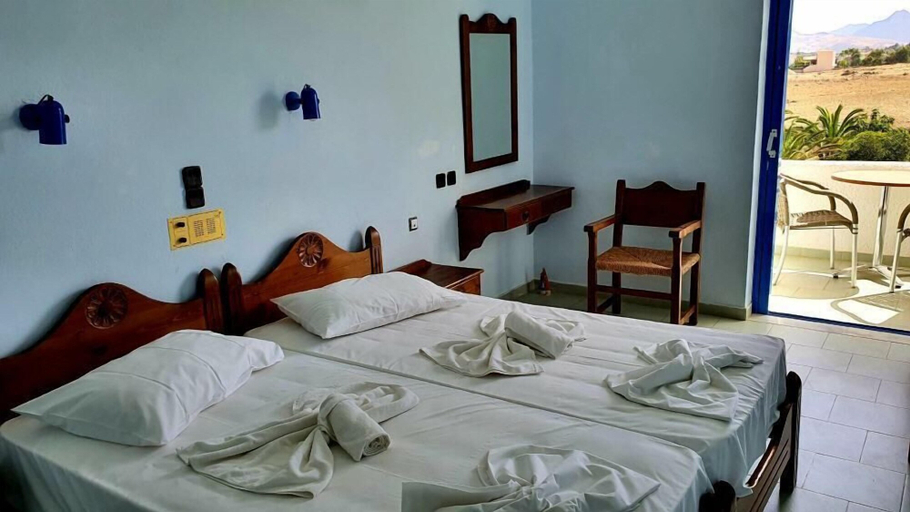 Bedroom 2, Stella Beach Hotel, Crete