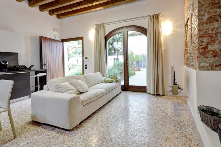 Others 5, Residence Le Bugne, Venezia