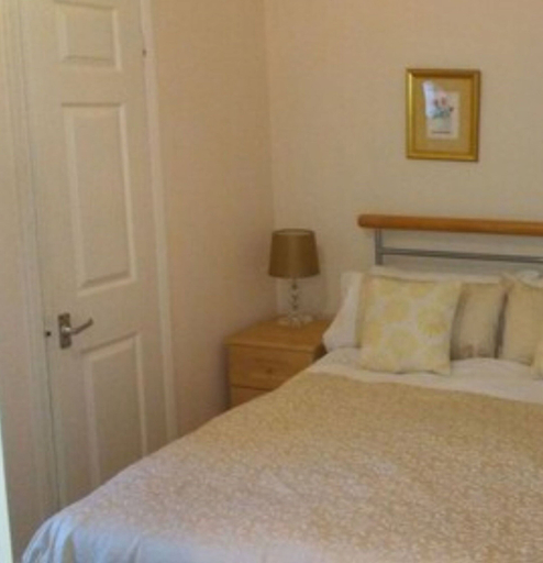 Bedroom 5, Myrtle House Hotel, Pembrokeshire