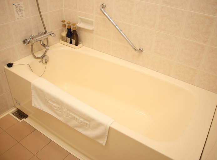 Bathroom 3, Winning Hotel, Hakodate