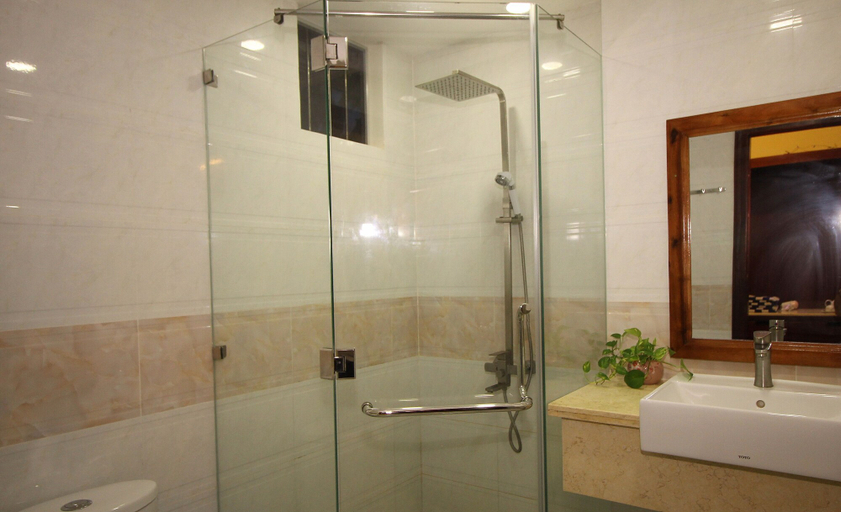 Bathroom 3, Ocean Place Mui Ne Resort, Phan Thiết