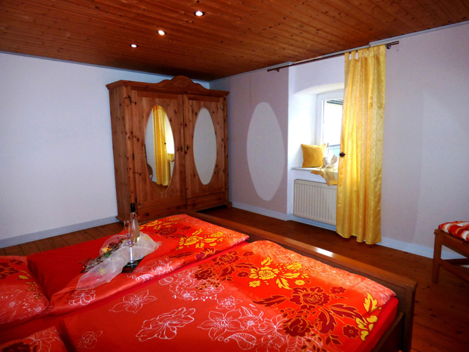Bedroom 3, Relaxen am Nationalpark Eifel, Euskirchen