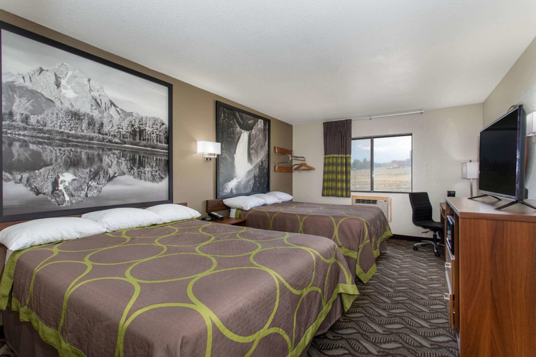 Bedroom 3, Super 8 by Wyndham Dubois, Fremont
