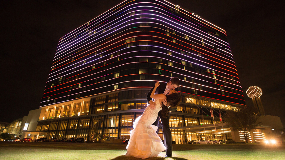 Exterior & Views 2, Omni Dallas Hotel, Dallas