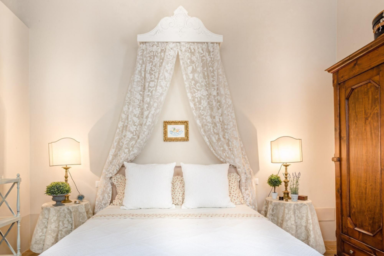 Bedroom 3, Casa Janca in Lucca With 1 Bedrooms and 2 Bathrooms, Lucca