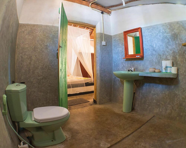 Bathroom 5, De Silva Windresort Kalpitiya, Kalpitiya