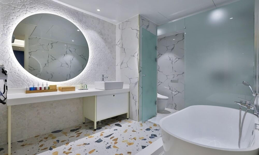 Bathroom 3, Hotel Coolstay Lions Park Previously Daegu February Lions Park, Dong