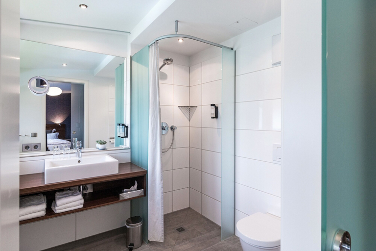 Bathroom 3, Hotel und Gasthaus Seehörnle, Konstanz