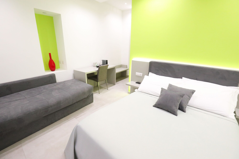 Bedroom 3, Toledo 16 Luxury Suites, Napoli