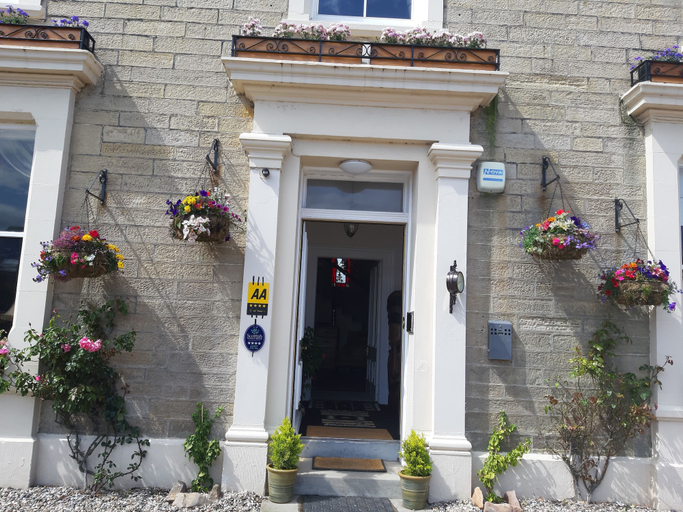 Exterior & Views 2, The Spindrift Guest House, Fife