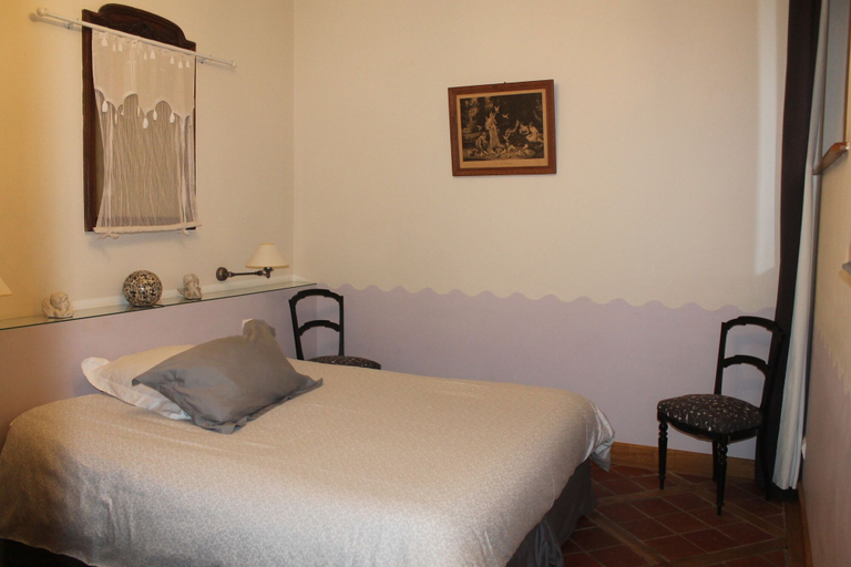 Bedroom 4, Ferme de Montecouvez, Nord