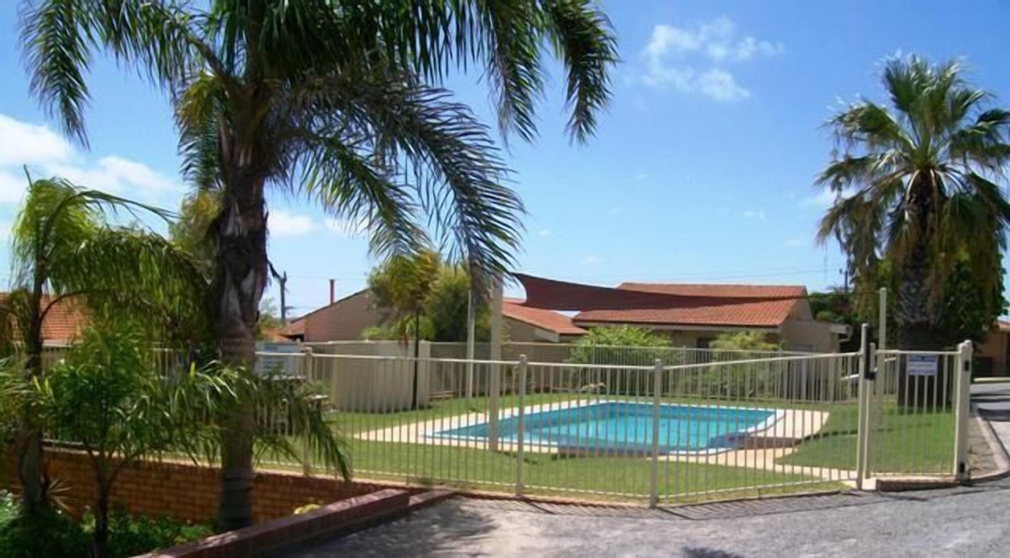 Sport & Beauty 4, Ocean View Villas, Geraldton