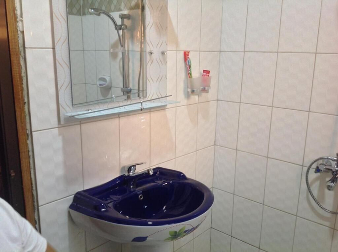 Bathroom 3, Mzunguu Safari Lodge, Meru