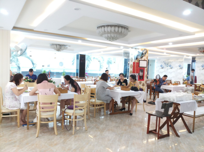 Food & Drinks 4, Yen Vy 04 Luxury Hotel, Qui Nhơn