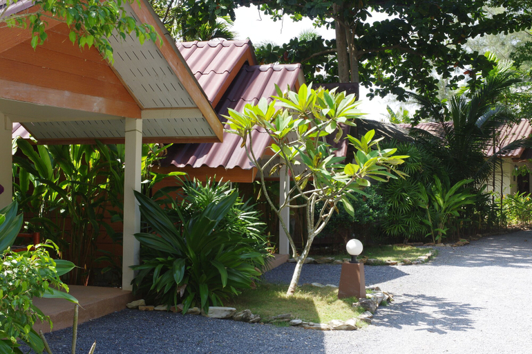 Exterior & Views 2, Thai House Beach Resort, Ko Lanta