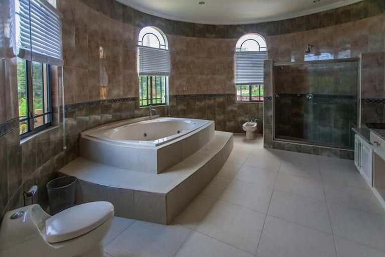 Bathroom, Milbrooks Villa and Retreat