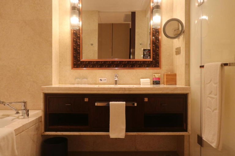 Bathroom 4, Shangri-La Yiwu, Jinhua
