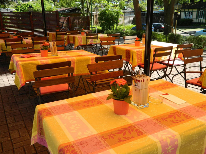 Food & Drinks 5, Parkhotel Gueldene Berge, Burgenlandkreis
